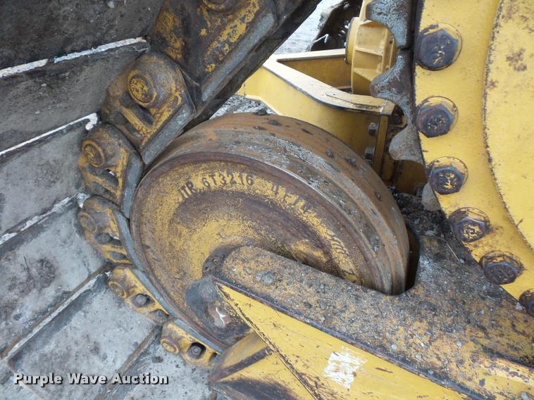 image for item L4659 2005 Caterpillar D6R XW Series II dozer