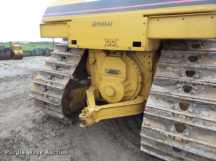 image for item L4659 2005 Caterpillar D6R XW Series II dozer