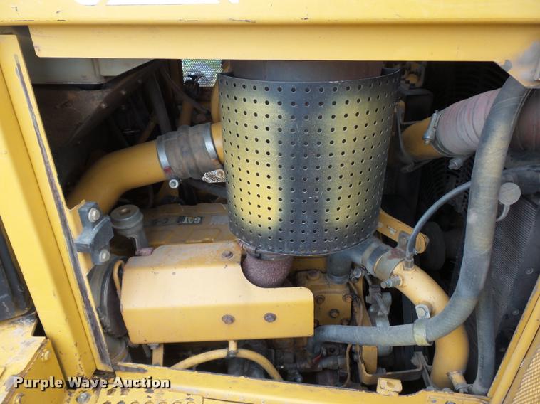 image for item L4659 2005 Caterpillar D6R XW Series II dozer