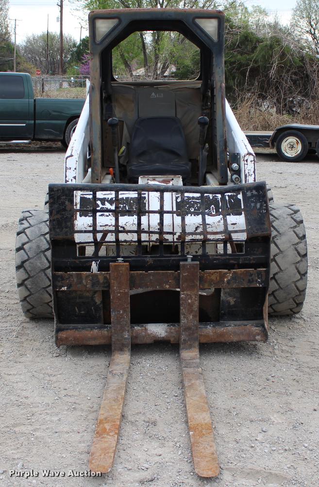 image for item L4960 2000 Bobcat 763 skid steer