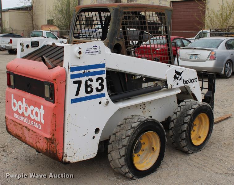 image for item L4960 2000 Bobcat 763 skid steer