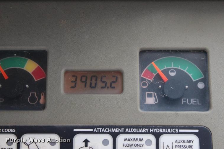 image for item L4960 2000 Bobcat 763 skid steer