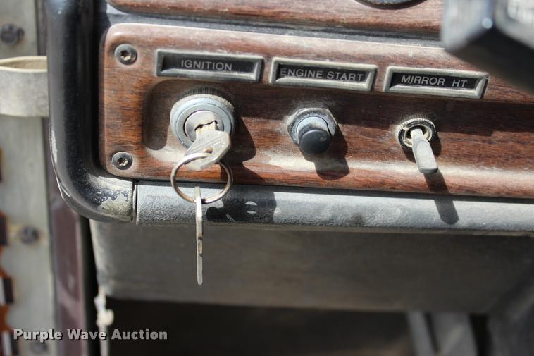 image for item L4970 1990 Freightliner FLD dump truck