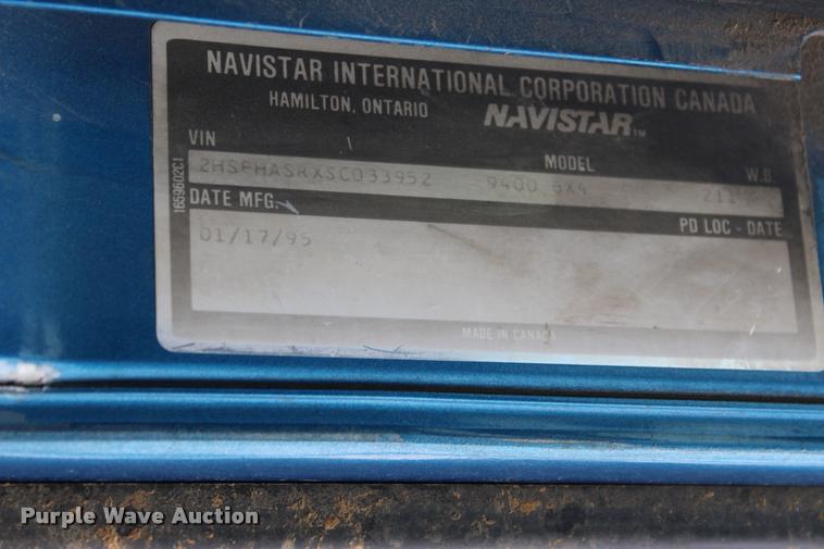 image for item L4971 1995 International 9400 dump truck