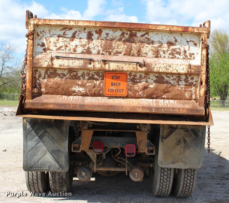image for item L4972 1993 Freightliner FLD dump truck