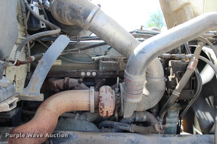 image for item L4972 1993 Freightliner FLD dump truck