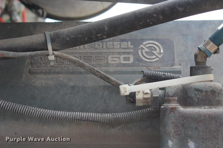 image for item L4972 1993 Freightliner FLD dump truck