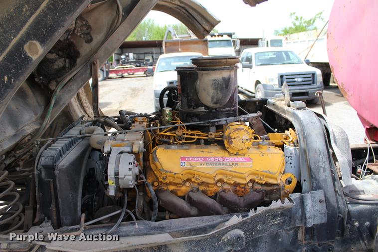 image for item L4973 1978 Ford 8000 tank truck