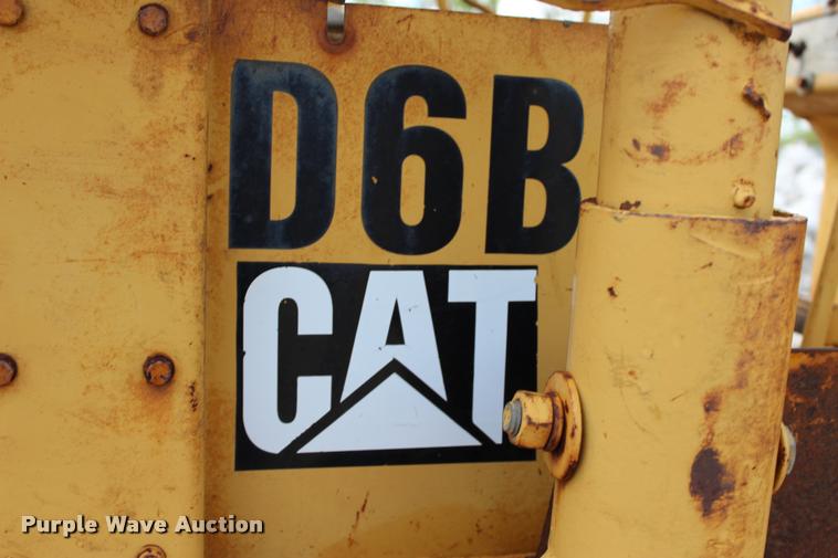 image for item L4974 1964 Caterpillar D6B dozer