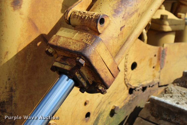 image for item L4974 1964 Caterpillar D6B dozer