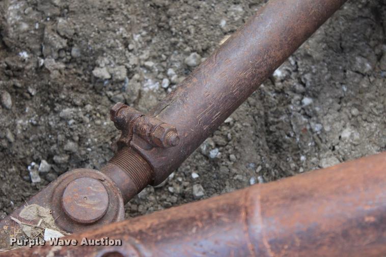 image for item L4974 1964 Caterpillar D6B dozer