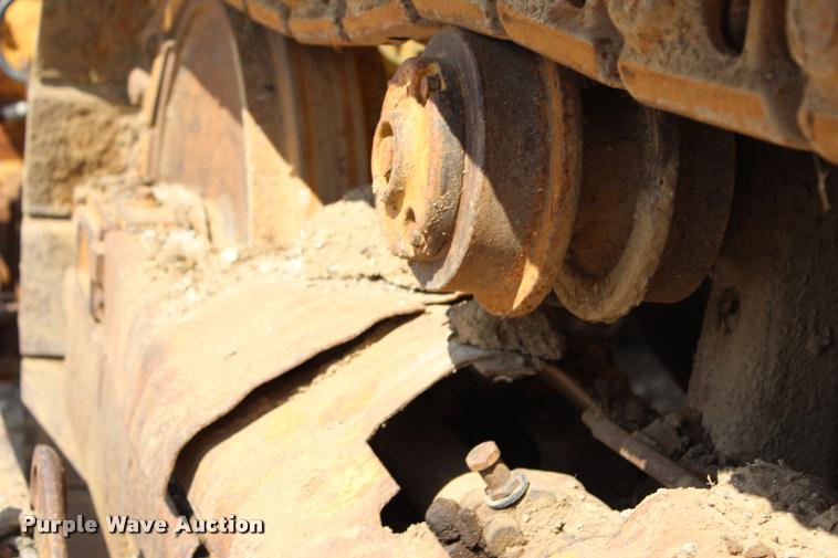 image for item L4974 1964 Caterpillar D6B dozer