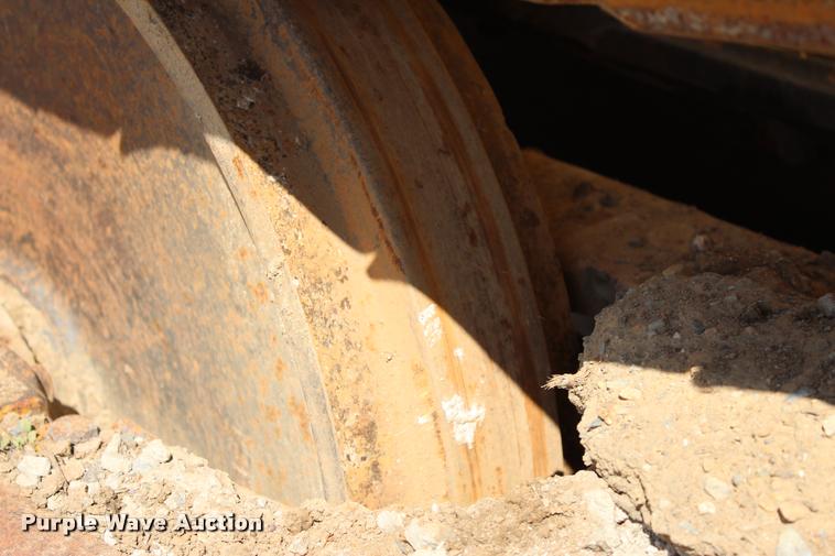 image for item L4974 1964 Caterpillar D6B dozer