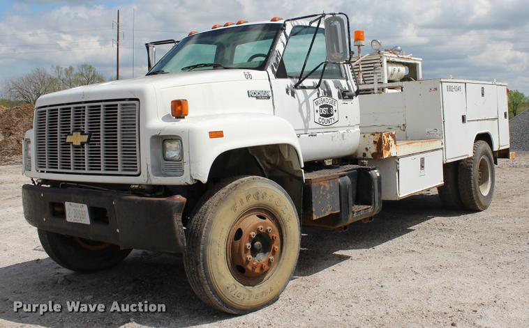 image for item L4975 1995 Chevrolet Kodiak service truck with crane