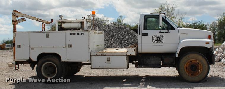 image for item L4975 1995 Chevrolet Kodiak service truck with crane