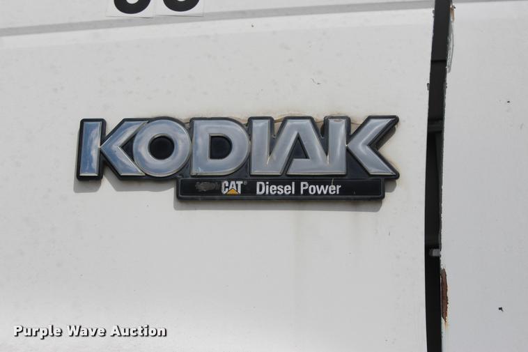 image for item L4975 1995 Chevrolet Kodiak service truck with crane
