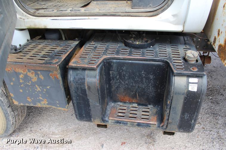 image for item L4975 1995 Chevrolet Kodiak service truck with crane