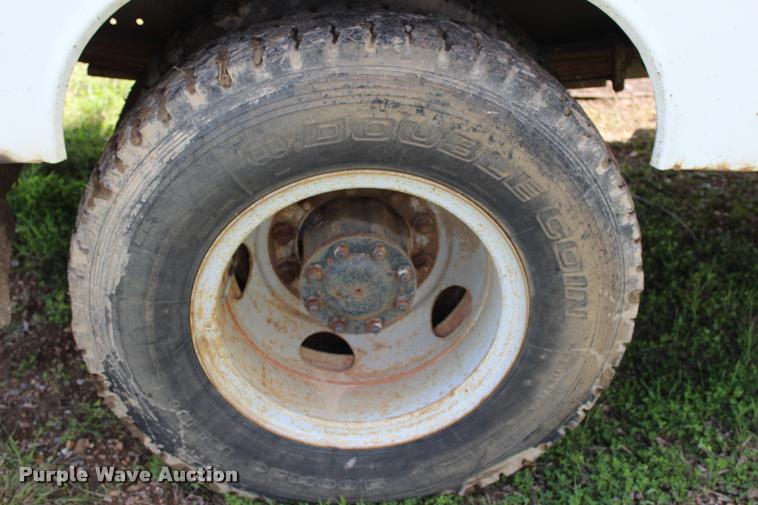 image for item L4975 1995 Chevrolet Kodiak service truck with crane