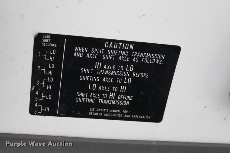 image for item L4975 1995 Chevrolet Kodiak service truck with crane