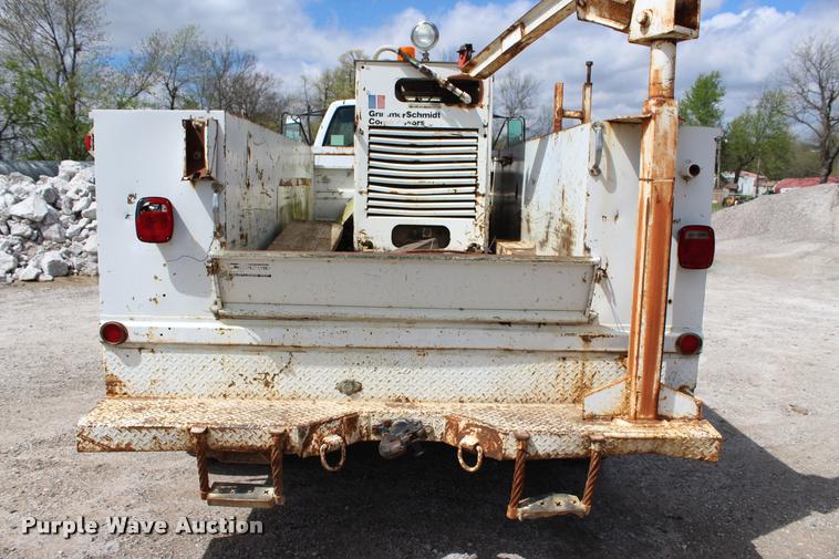 image for item L4975 1995 Chevrolet Kodiak service truck with crane