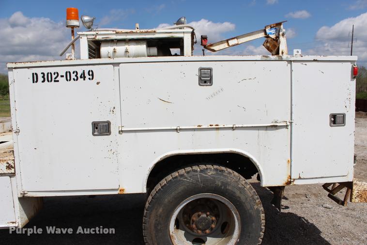 image for item L4975 1995 Chevrolet Kodiak service truck with crane