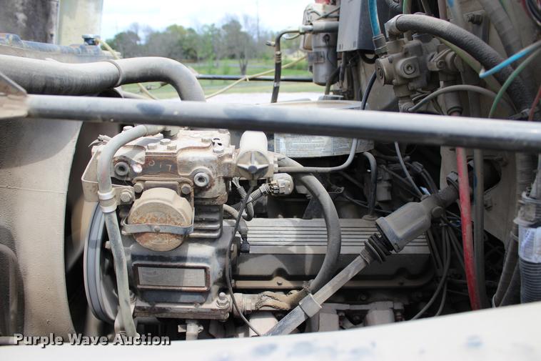 image for item L4975 1995 Chevrolet Kodiak service truck with crane