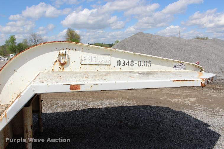 image for item L4977 1978 Phelan WT25KZA drop deck equipment trailer