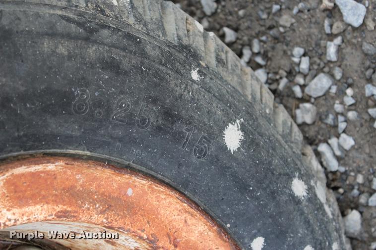 image for item L4977 1978 Phelan WT25KZA drop deck equipment trailer