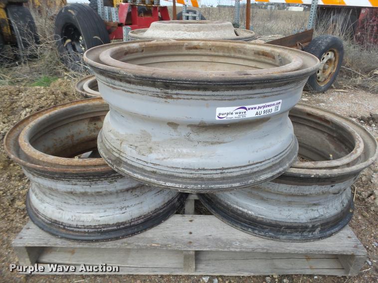 image for item AU9593 (15) steel wheels