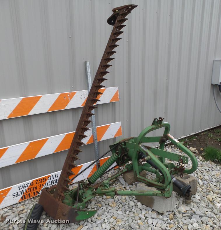 image for item AU9594 John Deere 350 sickle mower