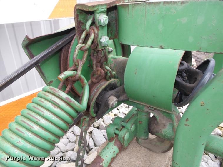 image for item AU9594 John Deere 350 sickle mower