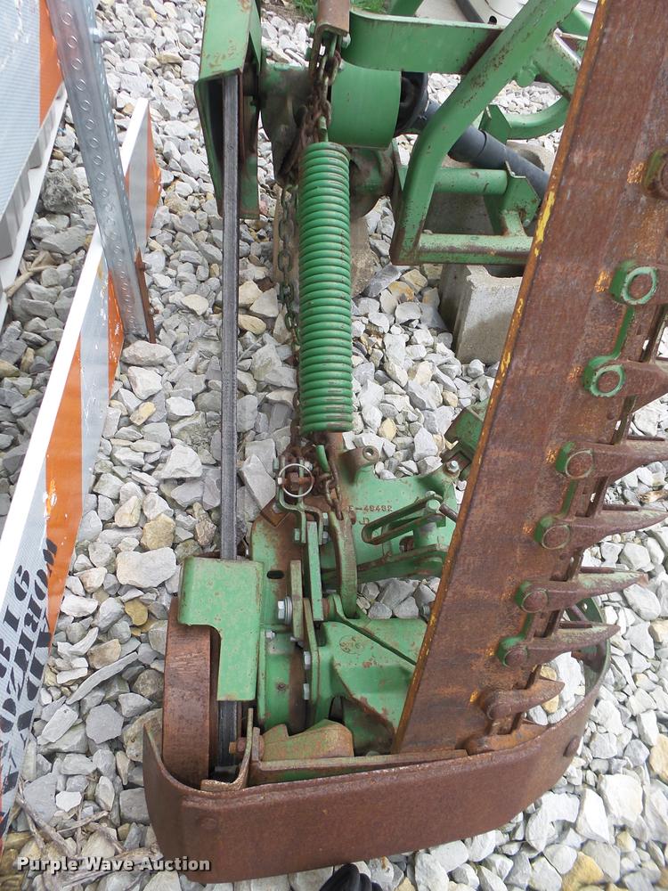image for item AU9594 John Deere 350 sickle mower