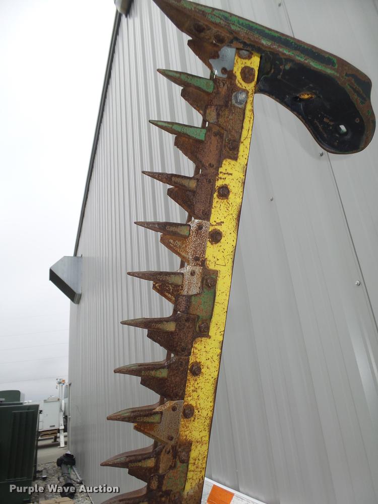 image for item AU9594 John Deere 350 sickle mower