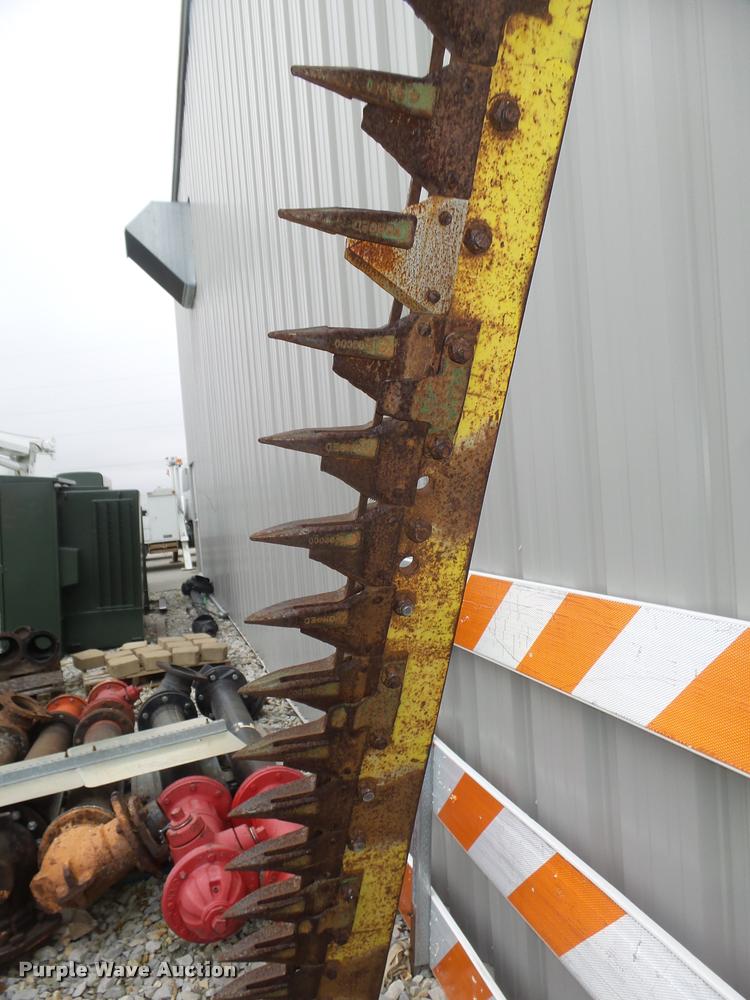 image for item AU9594 John Deere 350 sickle mower