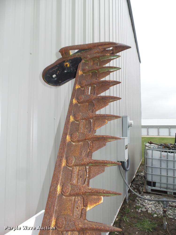 image for item AU9594 John Deere 350 sickle mower