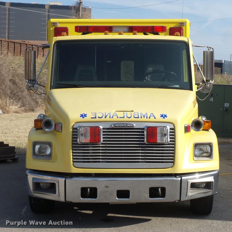 image for item BH9307 2001 Freightliner FL60 ambulance