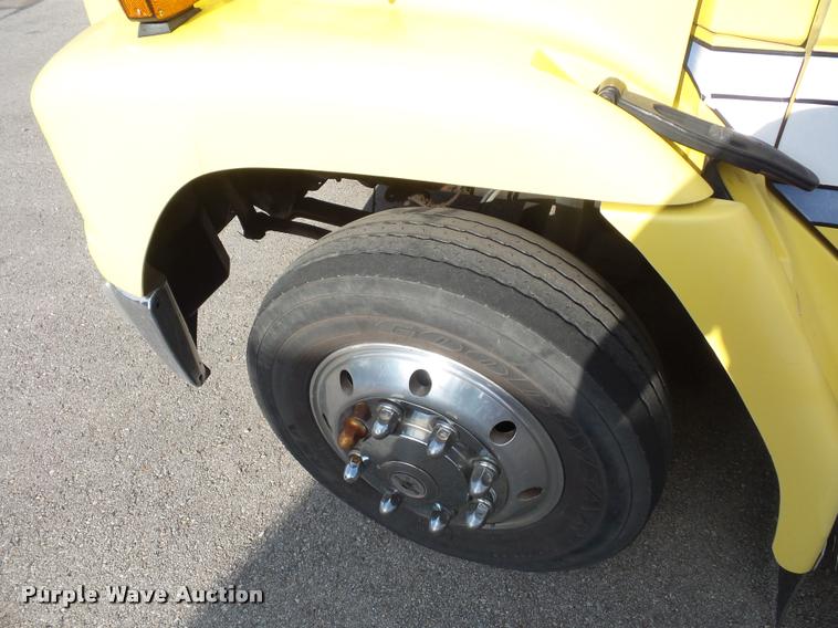 image for item BH9307 2001 Freightliner FL60 ambulance