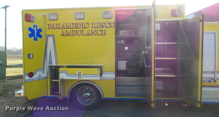 image for item BH9307 2001 Freightliner FL60 ambulance