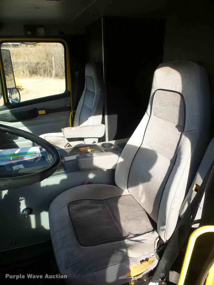 image for item BH9307 2001 Freightliner FL60 ambulance