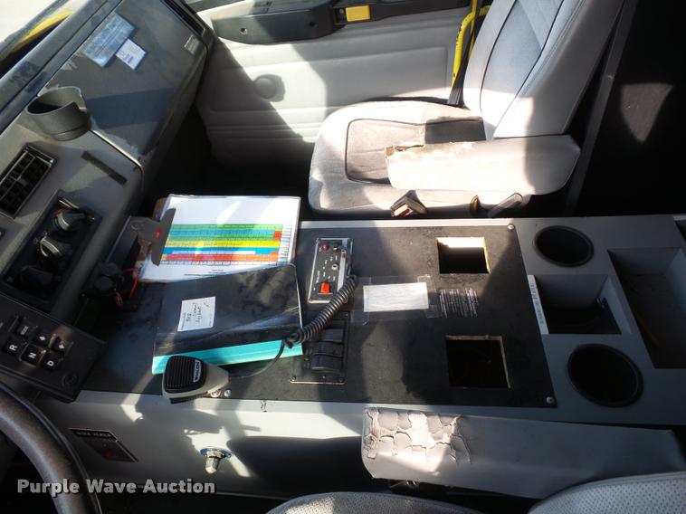 image for item BH9307 2001 Freightliner FL60 ambulance