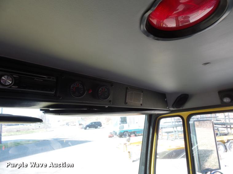 image for item BH9307 2001 Freightliner FL60 ambulance