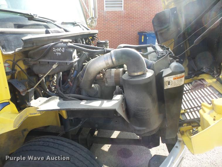 image for item BH9307 2001 Freightliner FL60 ambulance