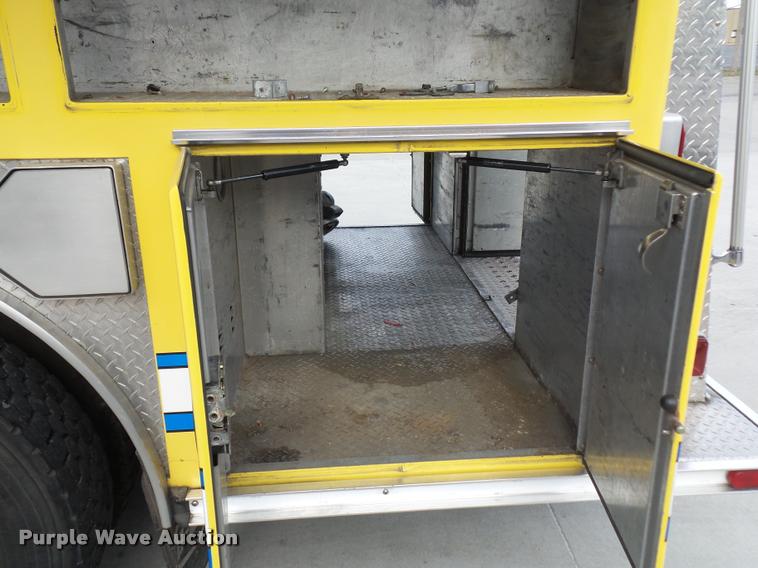 image for item BH9308 1997 Emergency One E-One fire truck