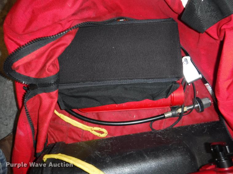 image for item BY9087 (4) Res Q Max