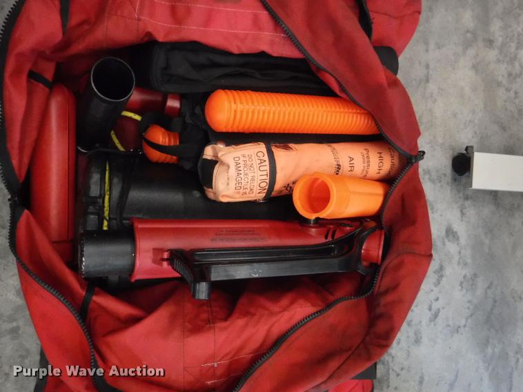 image for item BY9087 (4) Res Q Max