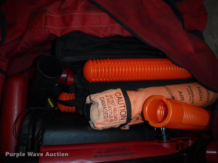 image for item BY9087 (4) Res Q Max