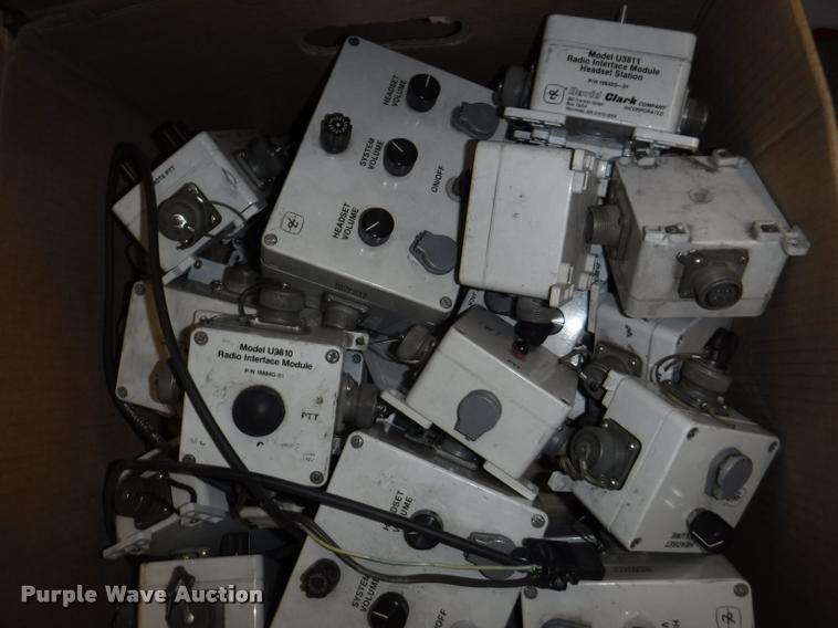 image for item BY9098 Radio equipment