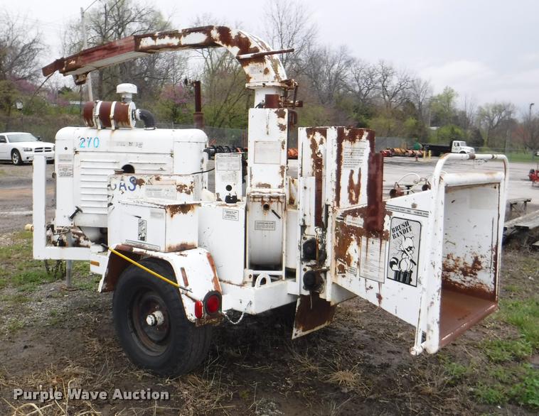 image for item BY9111 Brush Bandit 200 wood chipper