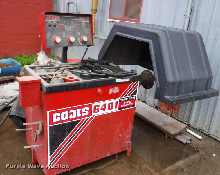 image for item BY9112 Coats tire balancer