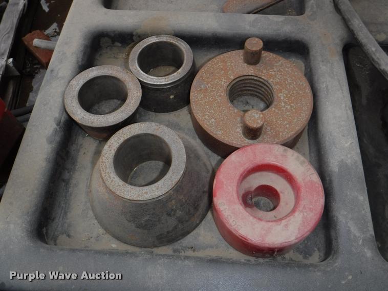 image for item BY9112 Coats tire balancer